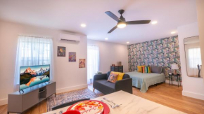 1Bed 1Bath Haven , Prime Location with Parking